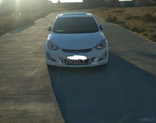 Hyundai Elantra 2015, 61,170 km - 1.8 л - Bakı