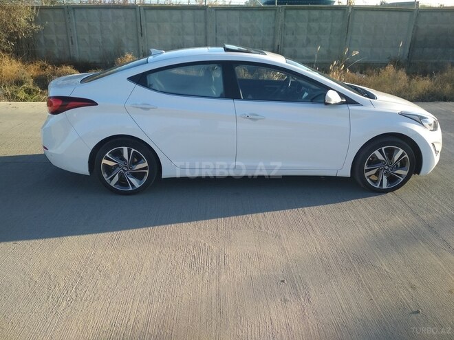 Hyundai Elantra 2015, 61,170 km - 1.8 л - Bakı