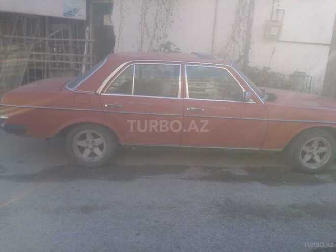 Mercedes  1981, 400,000 km - 2.3 l - Bakı