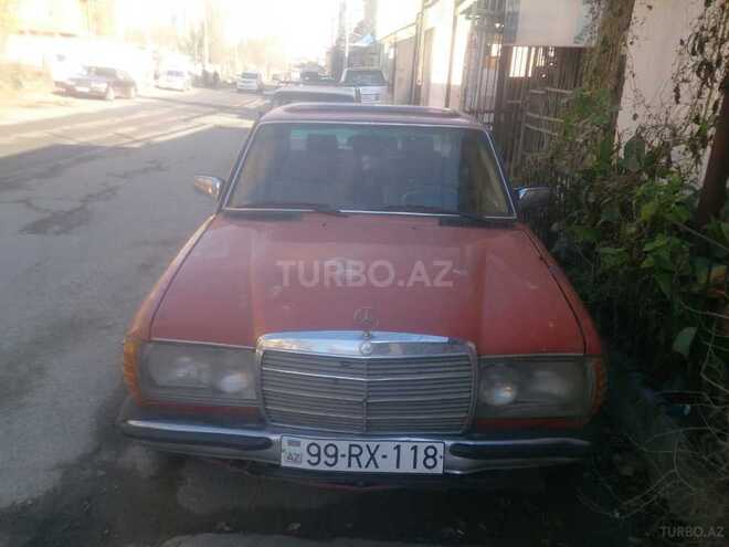 Mercedes  1981, 400,000 km - 2.3 l - Bakı
