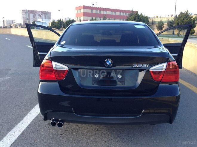 BMW 325 2006, 39,000 km - 2.5 l - Bakı