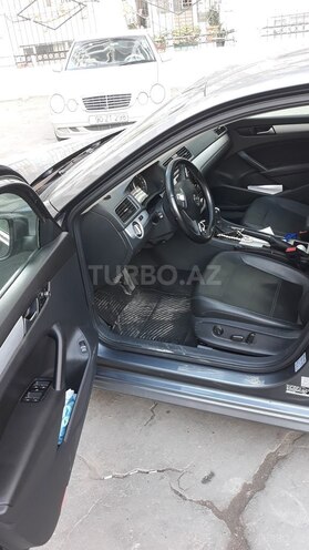Volkswagen Passat 2012, 173,000 km - 2.5 l - Bakı