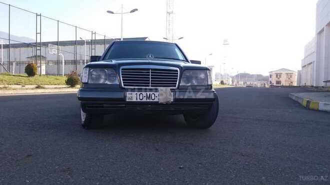 Mercedes E 300 1994, 494,875 km - 3.0 l - Bakı