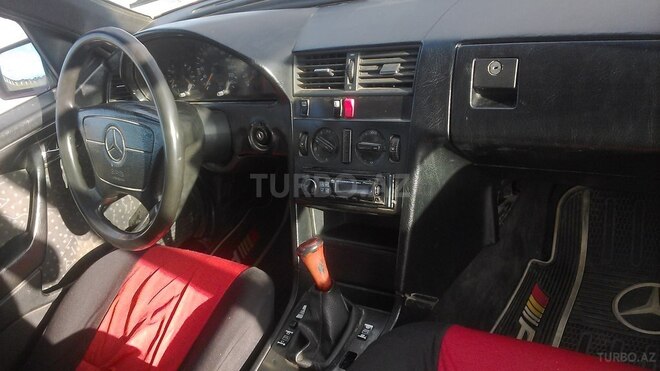 Mercedes C 200 1993, 412,345 km - 2.0 l - Bakı