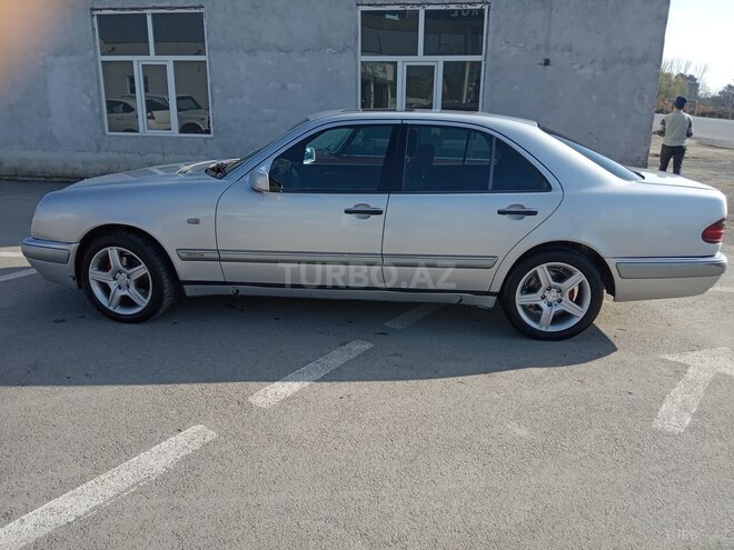 Mercedes E 230 1997, 317,327 km - 2.3 l - Mingəçevir