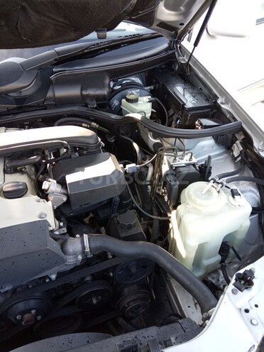 Mercedes E 230 1997, 317,327 km - 2.3 l - Mingəçevir