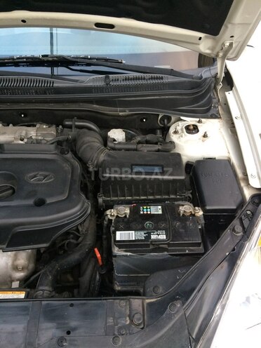 Hyundai Accent 2008, 233,000 km - 1.6 л - Bakı