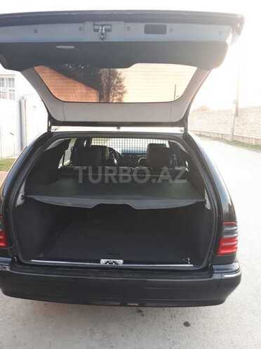 Mercedes E 240 2000, 275,000 km - 2.6 л - Ağdaş