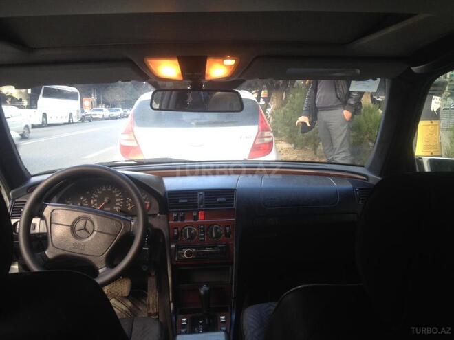Mercedes C 180 1994, 256,000 km - 1.8 l - Bakı