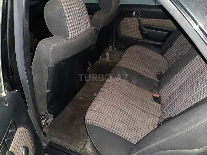 Mercedes 190 1991, 456,600 km - 1.8 л - Bakı