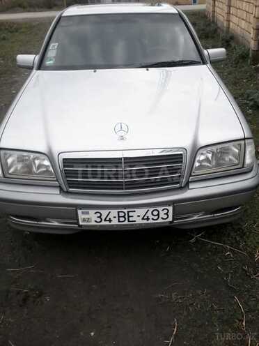 Mercedes C 200 1997, 183,000 km - 0.2 l - Qax