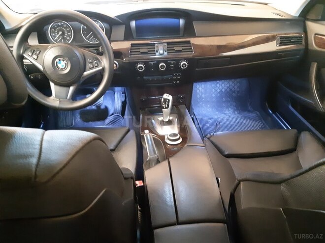 BMW 535 2008, 133,000 km - 3.0 л - Gəncə