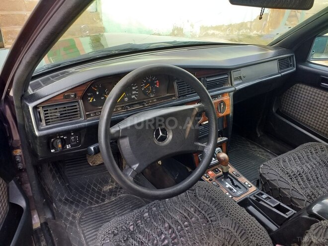Mercedes 190 1991, 423,870 km - 2.0 l - Bakı
