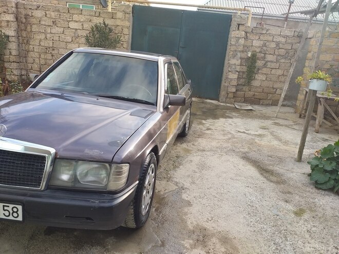 Mercedes 190 1991, 423,870 km - 2.0 l - Bakı