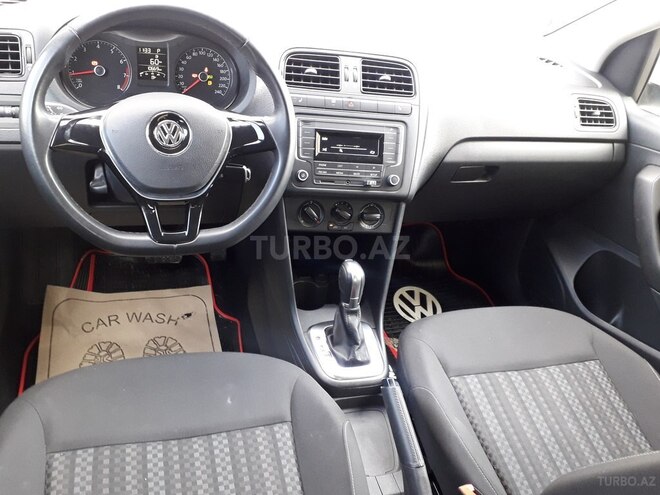 Volkswagen Polo 2018, 10,200 km - 1.6 l - Bakı