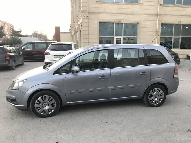 Opel Zafira 2007, 220,000 km - 1.8 l - Sumqayıt