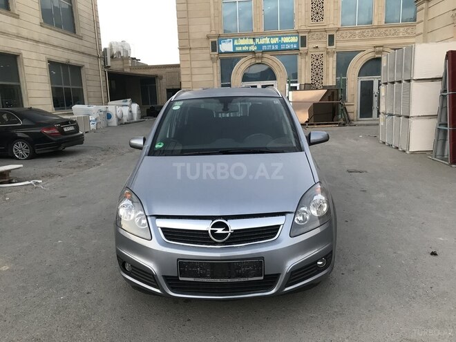 Opel Zafira 2007, 220,000 km - 1.8 l - Sumqayıt