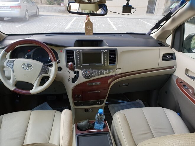 Toyota Sienna 2011, 148,000 km - 3.5 l - Bakı