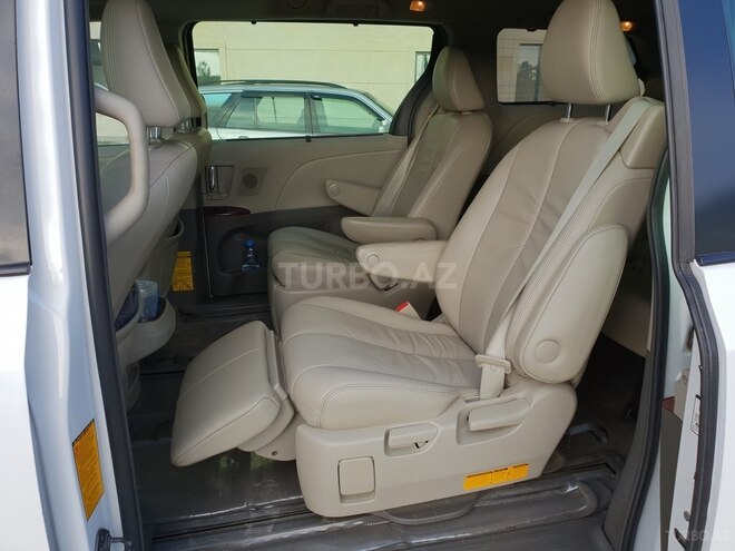 Toyota Sienna 2011, 148,000 km - 3.5 l - Bakı