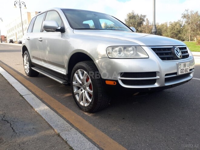 Volkswagen Touareg 2004, 182,400 km - 3.2 l - Bakı
