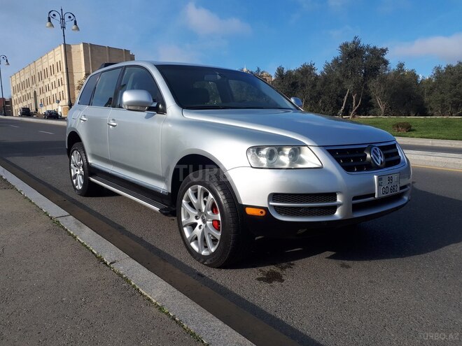 Volkswagen Touareg 2004, 182,400 km - 3.2 l - Bakı