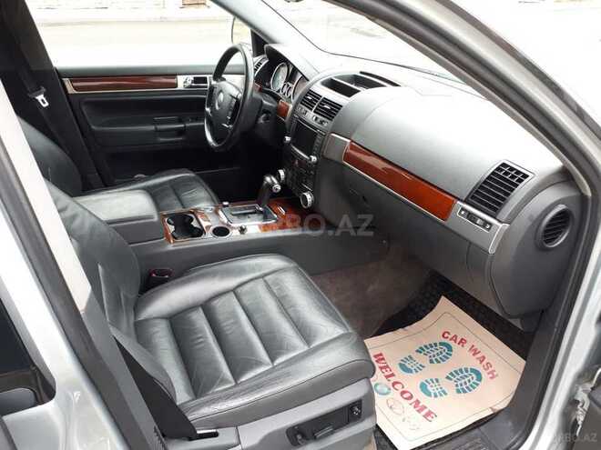 Volkswagen Touareg 2004, 182,400 km - 3.2 l - Bakı