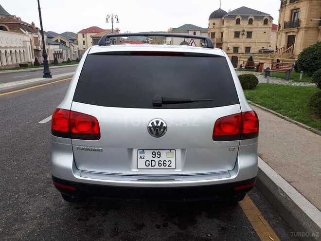 Volkswagen Touareg 2004, 182,400 km - 3.2 l - Bakı
