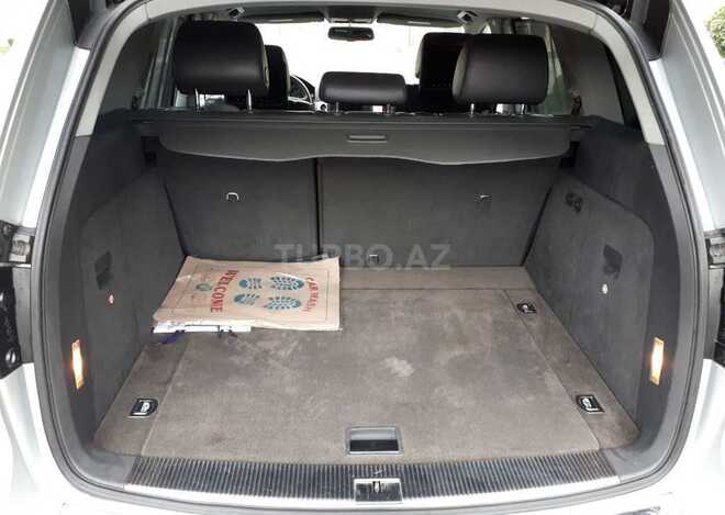 Volkswagen Touareg 2004, 182,400 km - 3.2 l - Bakı