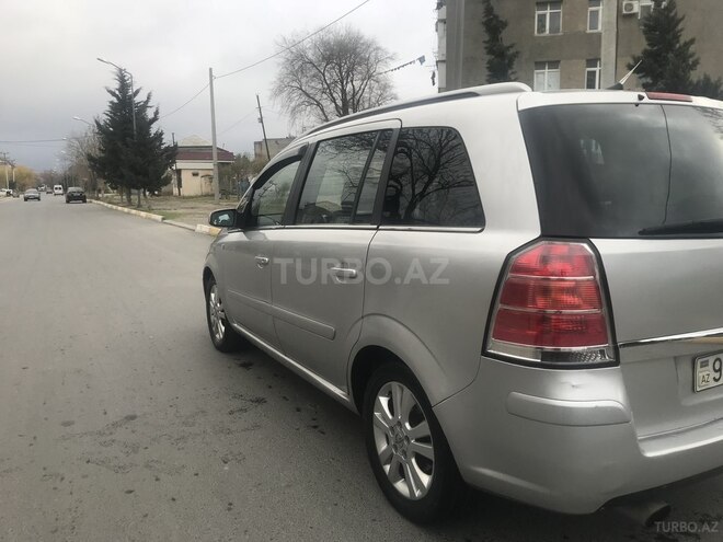 Opel Zafira 2005, 250,000 km - 2.2 л - Sumqayıt