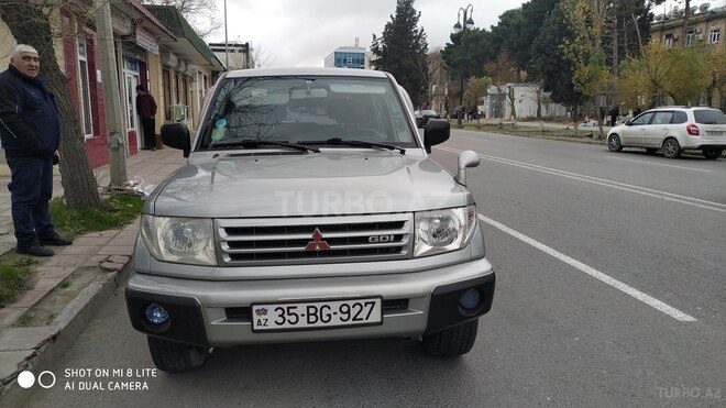 Mitsubishi Pajero io 1999, 140,000 km - 1.8 l - Sumqayıt