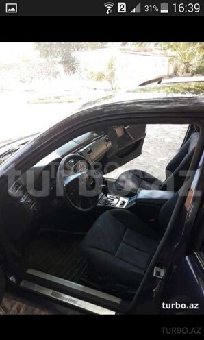 Mercedes E 270 1999, 367,000 km - 2.7 l - Bakı