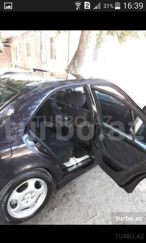 Mercedes E 270 1999, 367,000 km - 2.7 l - Bakı
