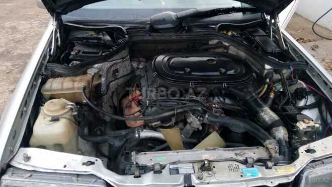 Mercedes E 230 1989, 245,896 km - 2.3 l - Bakı