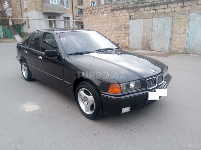 BMW 320 1993, 360,000 km - 2.0 l - Sumqayıt