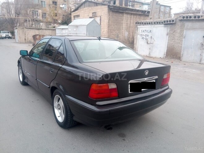 BMW 320 1993, 360,000 km - 2.0 l - Sumqayıt