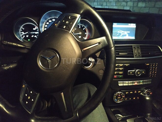 Mercedes C 220 2012, 190,000 km - 2.2 l - Bakı