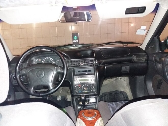 Opel Astra 1995, 401,000 km - 1.6 l - Bakı