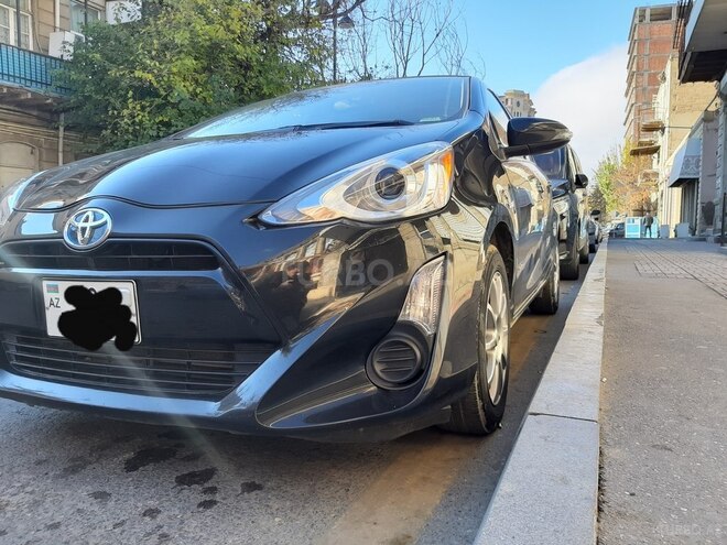 Toyota Prius 2015, 68,000 km - 1.5 л - Bakı