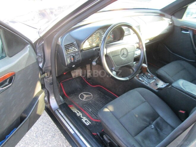 Mercedes C 180 1997, 336,000 km - 1.8 л - Bakı
