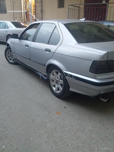 BMW 320 1992, 246,893 km - 2.0 л - Sumqayıt