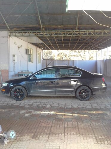 Volkswagen Passat 2006, 243,000 km - 2.0 л - Ağcabədi