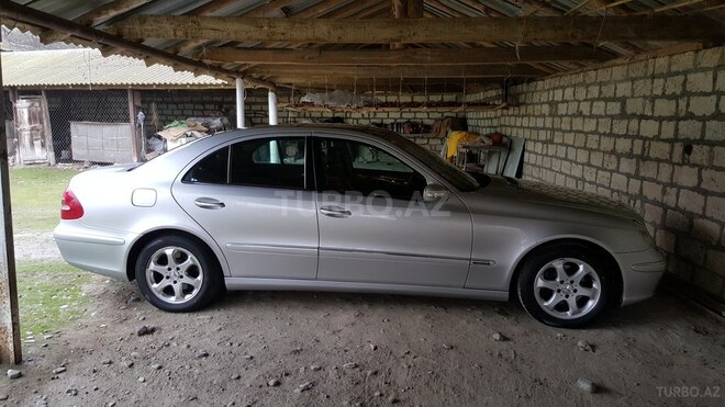 Mercedes E 220 2002, 336,000 km - 2.2 l - Ağdaş