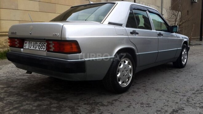 Mercedes 190 1992, 225,000 km - 2.0 l - Bakı
