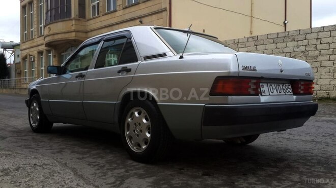 Mercedes 190 1992, 225,000 km - 2.0 l - Bakı