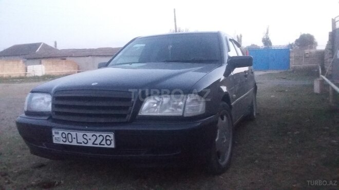 Mercedes C 180 1998, 300,000 km - 2.4 л - Bakı