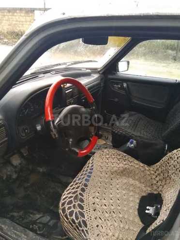 GAZ 3110 1999, 300,000 km - 2.5 l - Quba