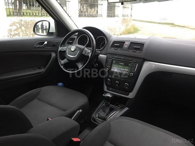 Skoda Yeti 2011, 91,000 km - 1.2 l - Bakı