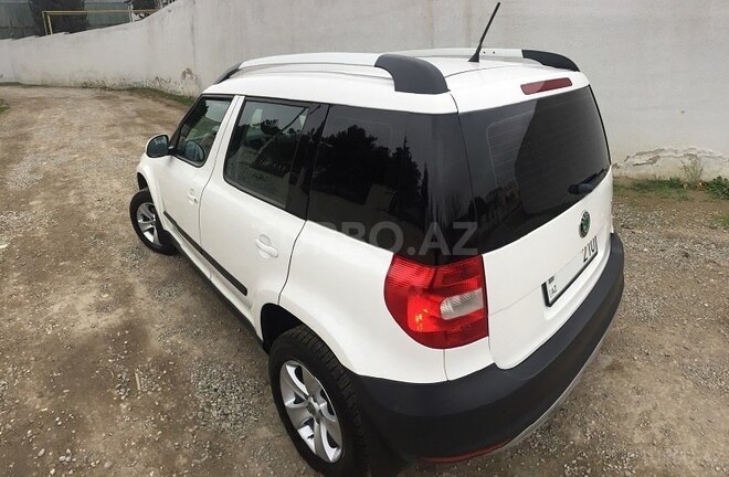 Skoda Yeti 2011, 91,000 km - 1.2 l - Bakı