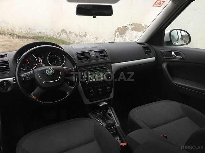 Skoda Yeti 2011, 91,000 km - 1.2 l - Bakı