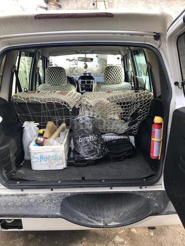 Mitsubishi Pajero io 2002, 226,000 km - 1.8 l - Bakı